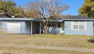 3008 45th St - Photo 1 of 1