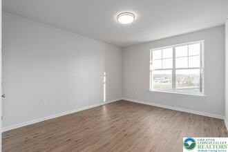 430 Cambria St Unit 205 #205 - Photo 5 of 7