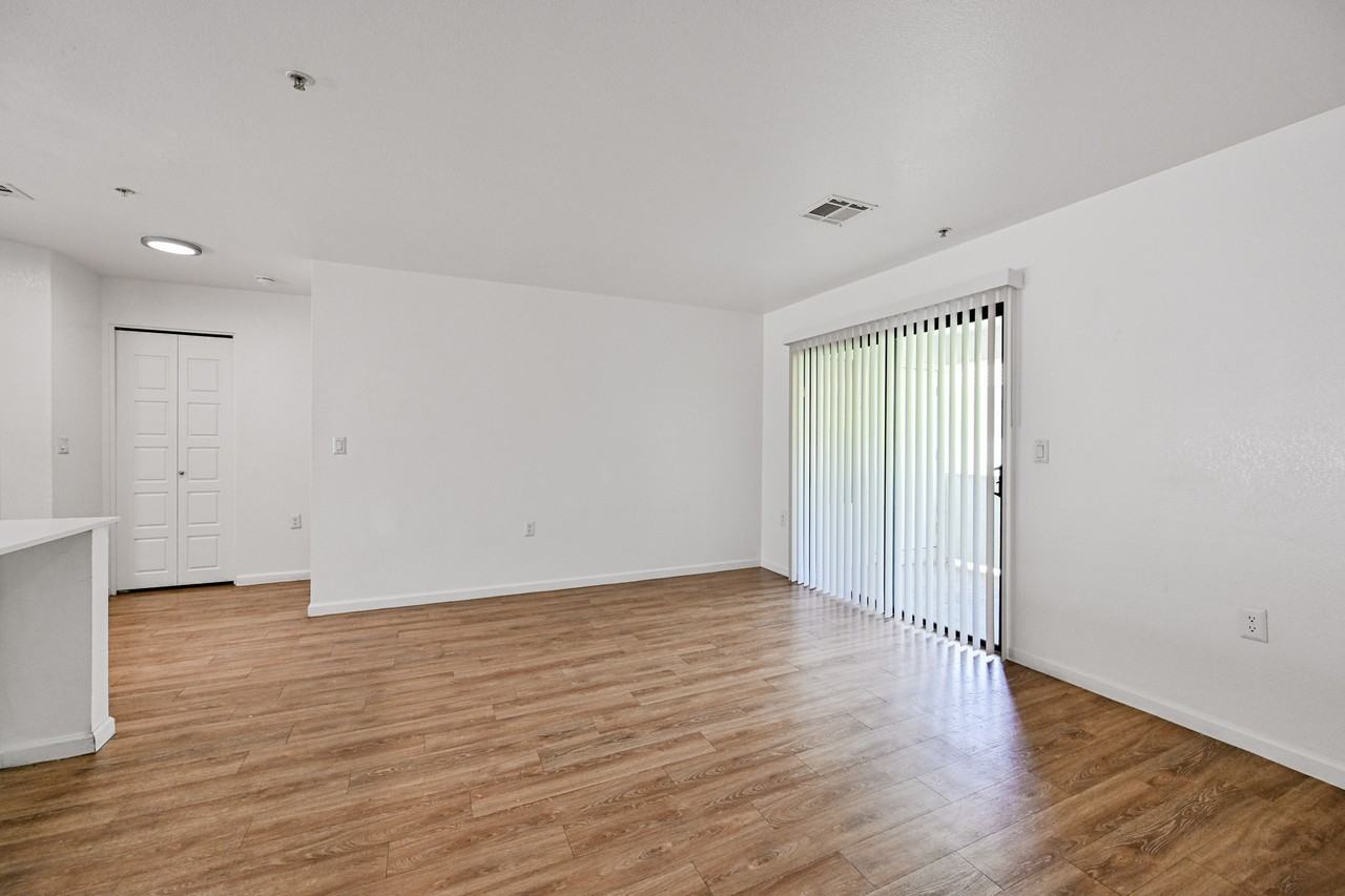 3065 North 67th Avenue #214 - Photo 4 of 20