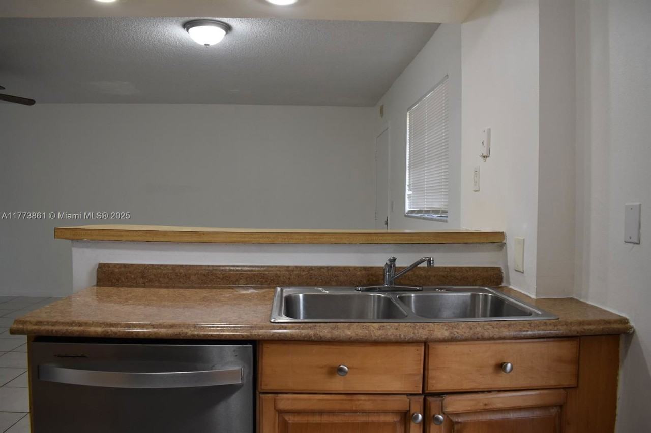 9150 Nw 38th Dr #110A - Photo 4 of 8