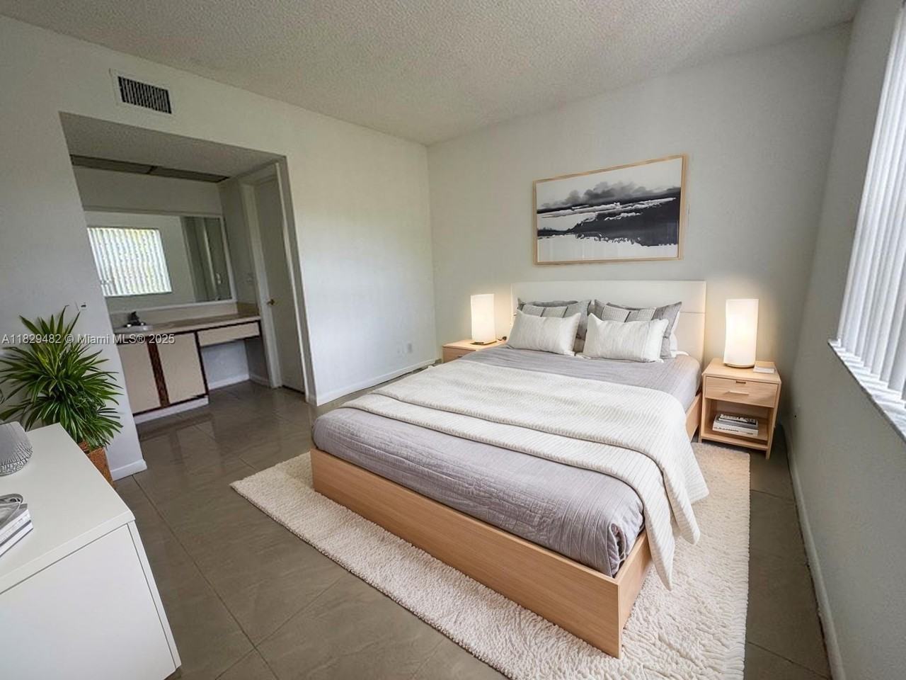 3212 Nw 102nd Ter #203A - Photo 5 of 8