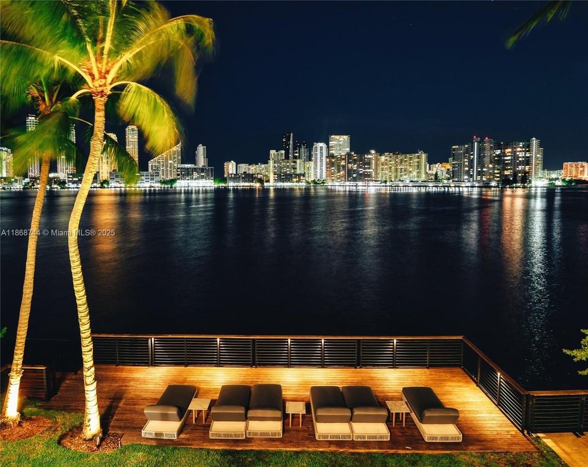 3916 Island Estates Dr #0 - Photo 7 of 50