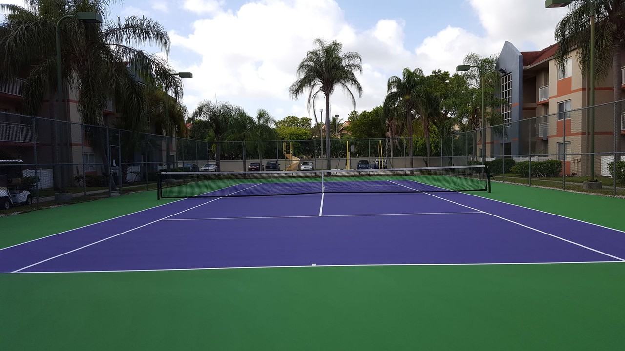 18810 Nw 57th Ave #306 - Photo 2 of 7