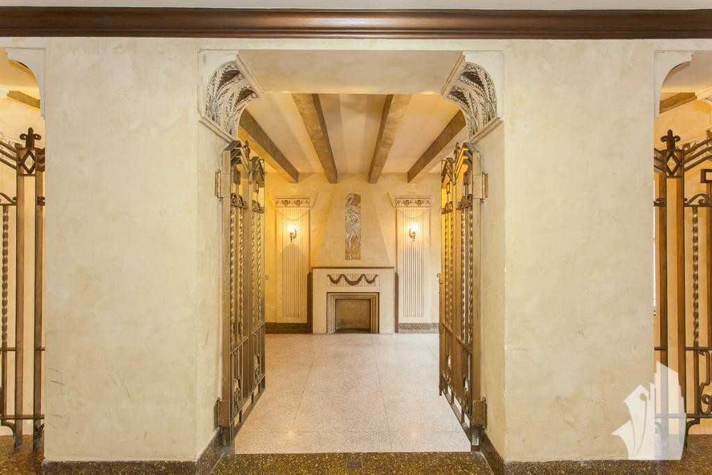 2600 N Kimball Ave #406 - Photo 2 of 8