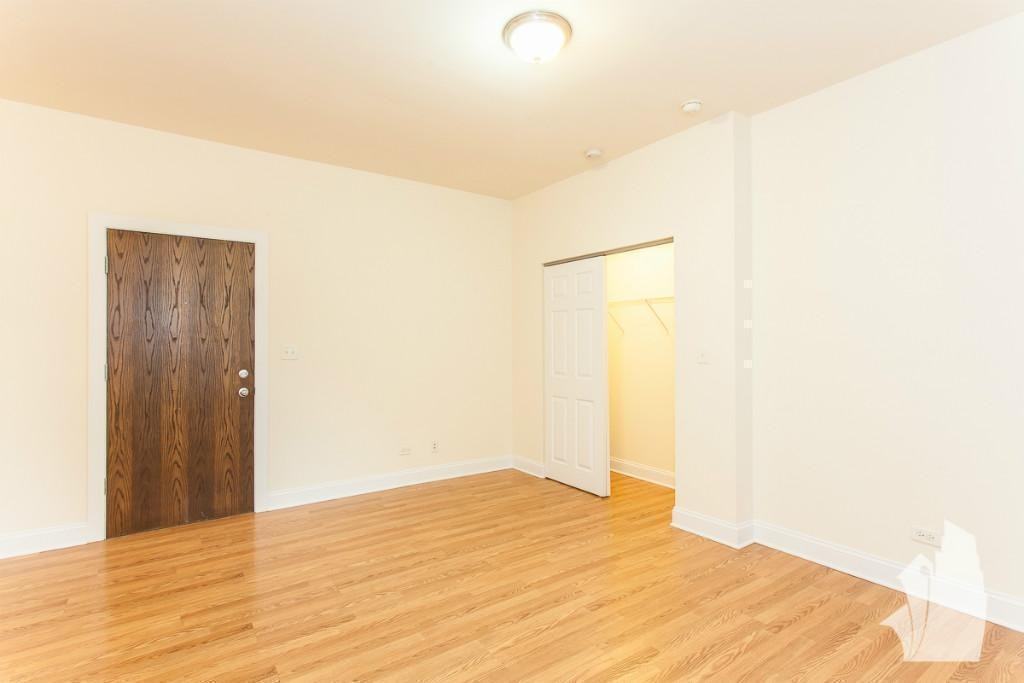 2600 N Kimball Ave #406 - Photo 7 of 8