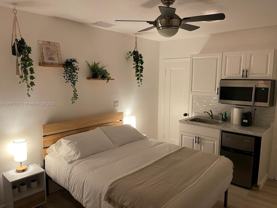 6855 Ne 5th Ave #A - Photo 1 of 1