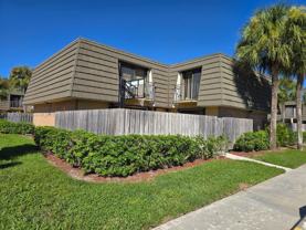 629 6th Way - Photo 1 of 1