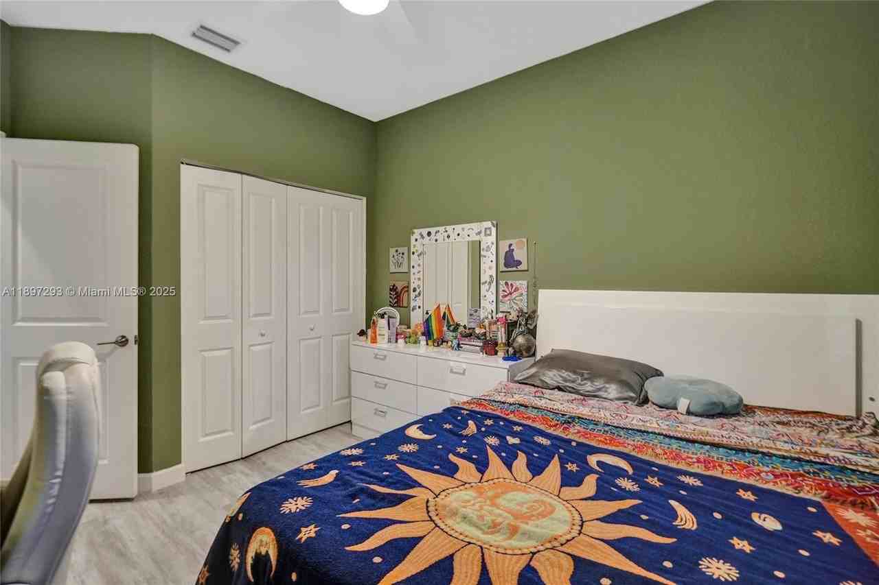 250 Sw 159th Ct #250 - Photo 7 of 30