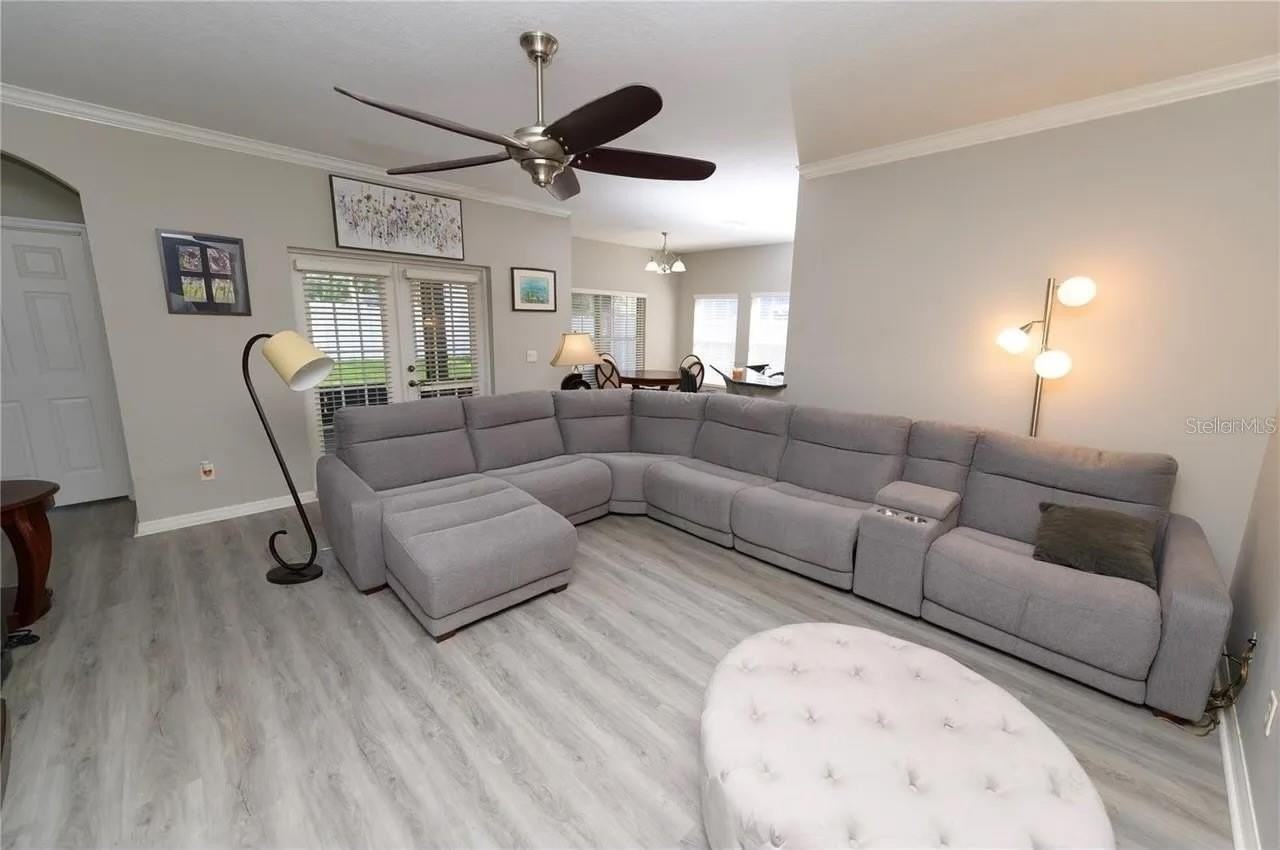 2707 Kilgore St - Photo 3 of 9