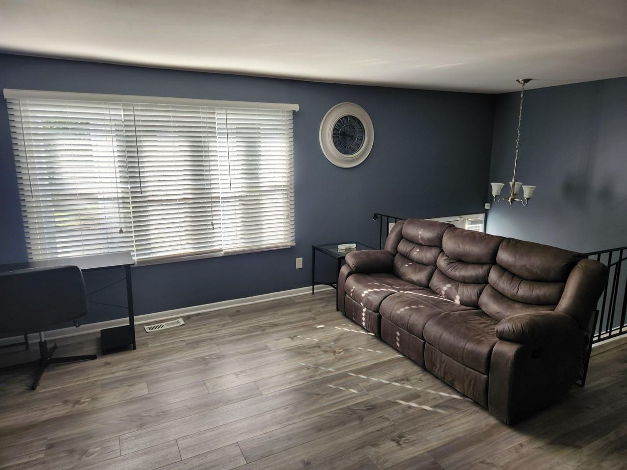 Loughran Ter - Photo 5 of 10