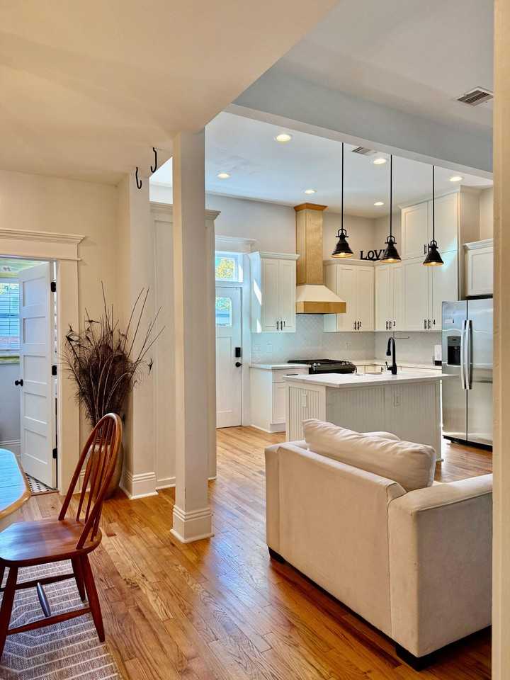 Bingham St - Photo 7 of 21