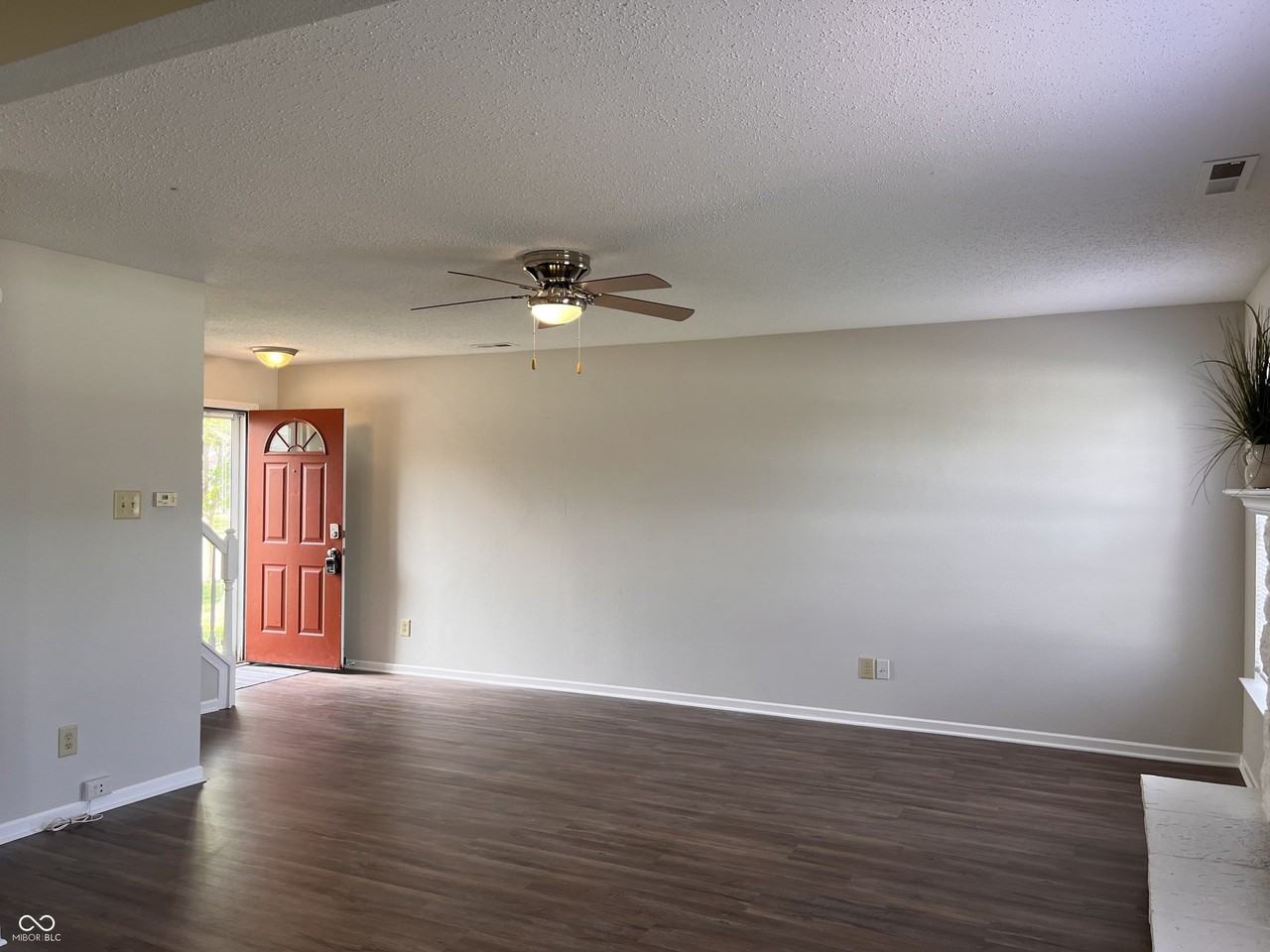 7907 Wildwood Farms Ln - Photo 7 of 38