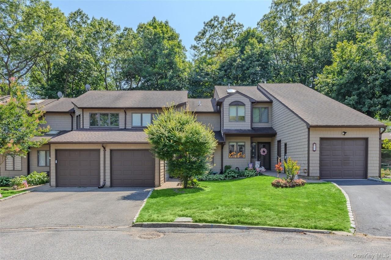 25 Jeremy Cir - Photo 2 of 15