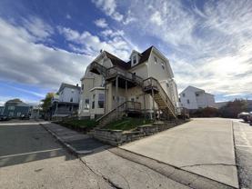 810 Allen St #3R - Photo 1 of 1