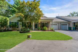 138 Greenlawns Dr - Photo 1 of 1