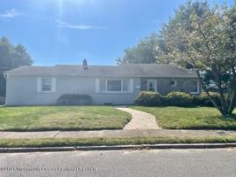 featured image of 21 Berg Ave