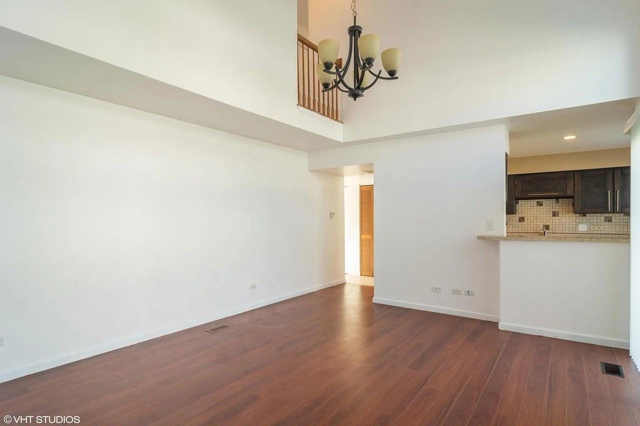 760 E Whispering Oaks Dr #4A - Photo 5 of 10