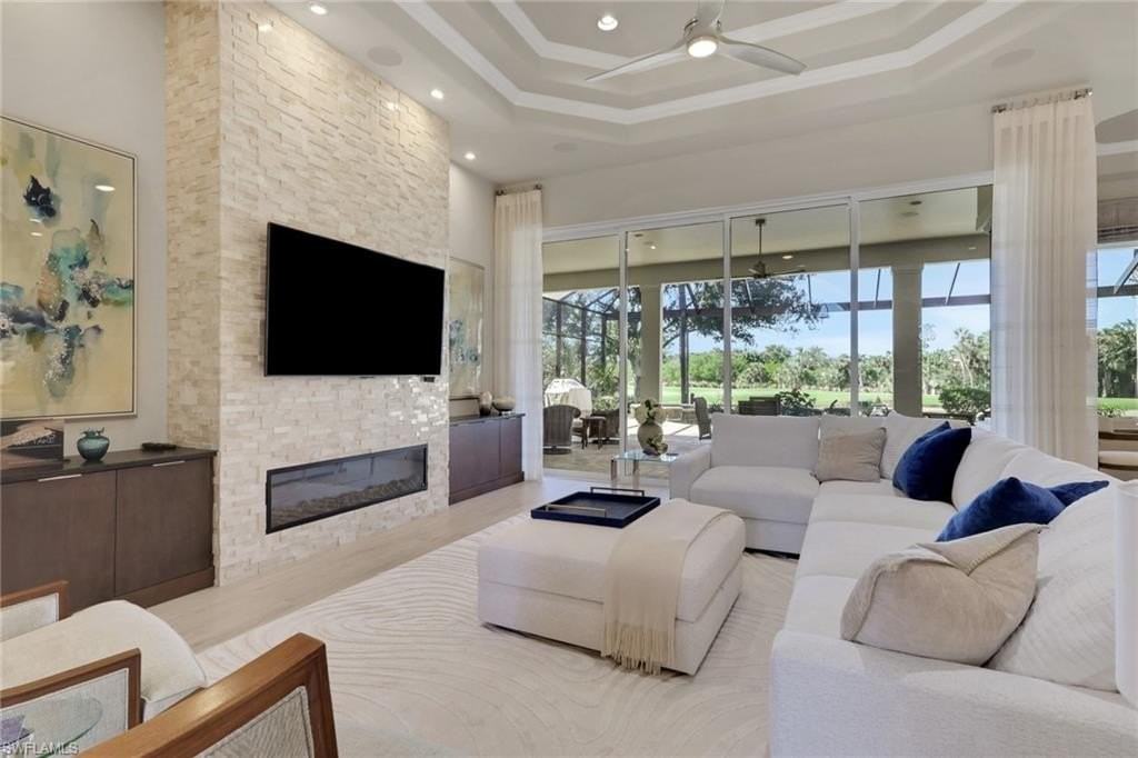 18530 Cypress Haven Dr - Photo 3 of 40