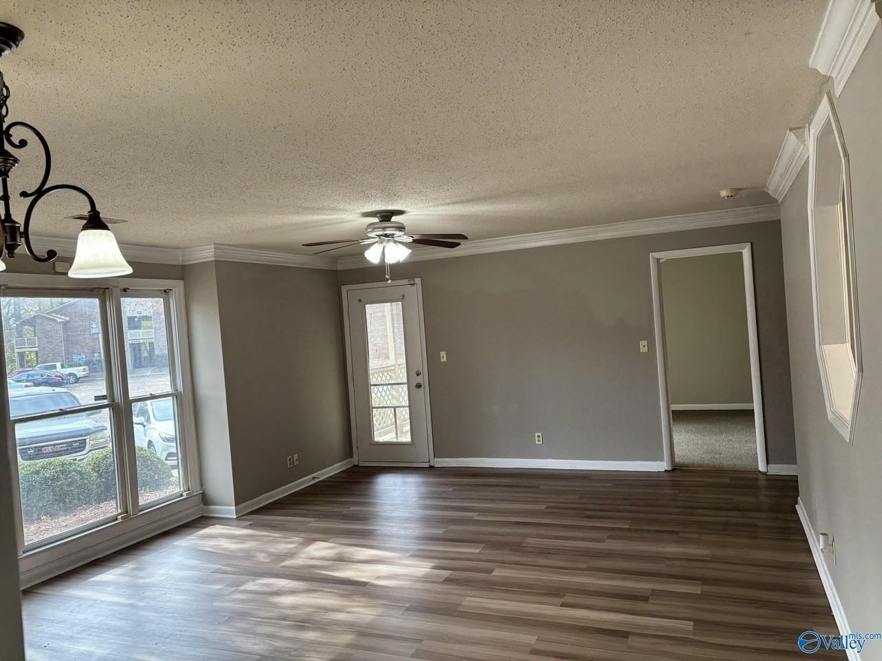 4920 Seven Pine Cir #4920 - Photo 2 of 21