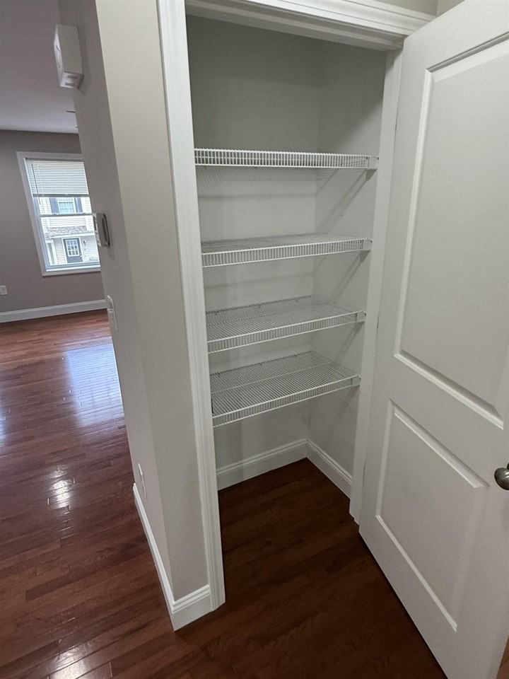 5 Sheffield Dr - Photo 7 of 33