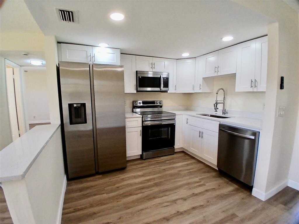 4131 Oak Terrace Dr #4131 - Photo 2 of 34