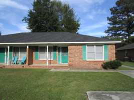 featured image of 1025 Jessamine Trl