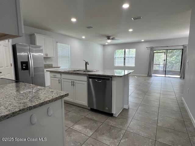 900 Old Country Rd Se - Photo 2 of 29