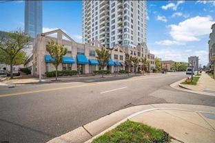526 Pacific Ave - Photo 1 of 1