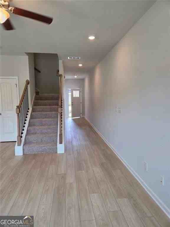 308 Shine Dr - Photo 2 of 17