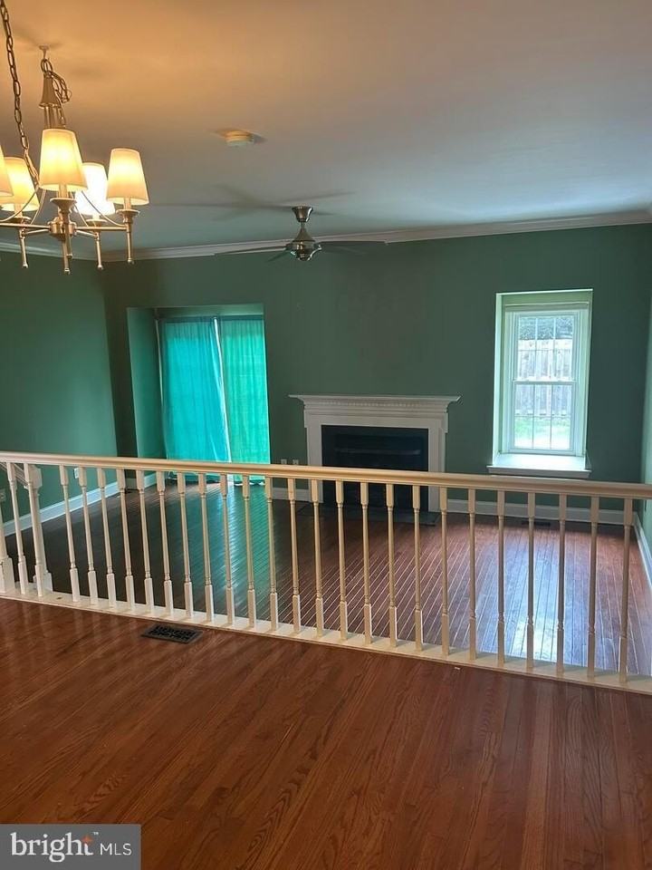 706 Chimney Hill Ln - Photo 5 of 18