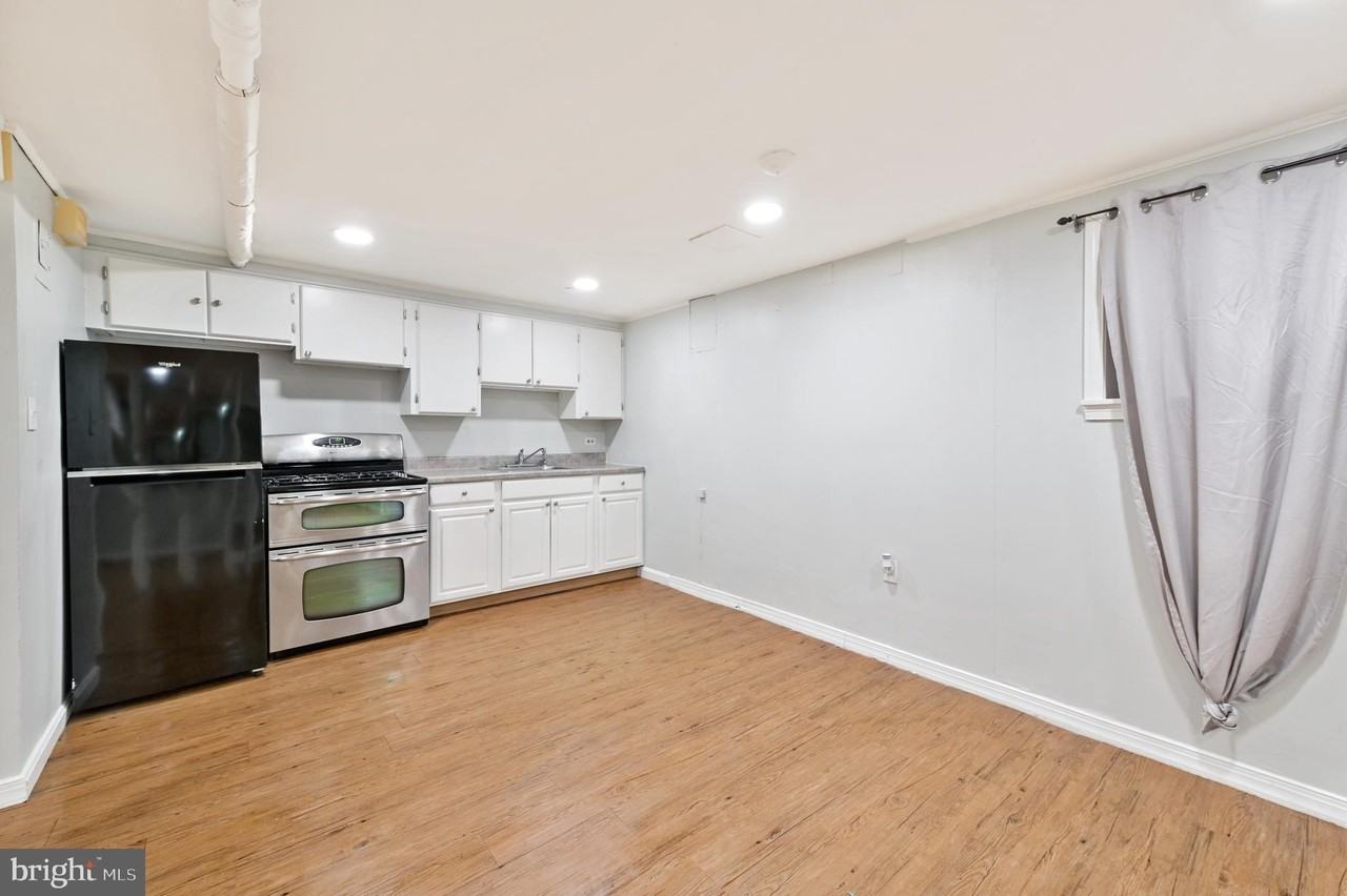 101 E 33rd St Unit B #B - Photo 4 of 7