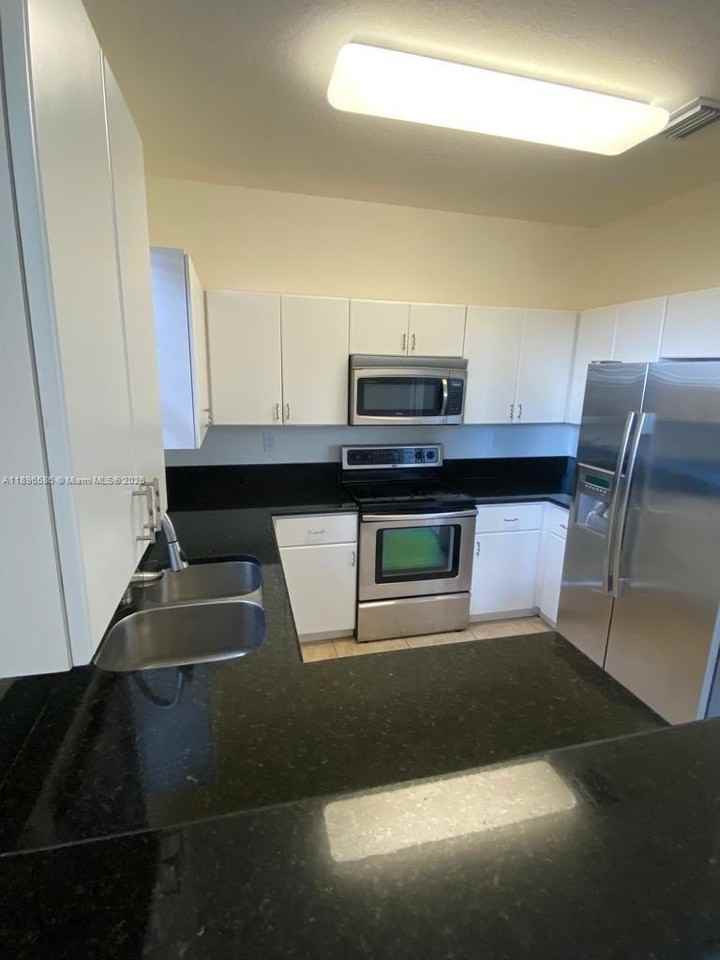 15288 Sw 119th Ter - Photo 2 of 13