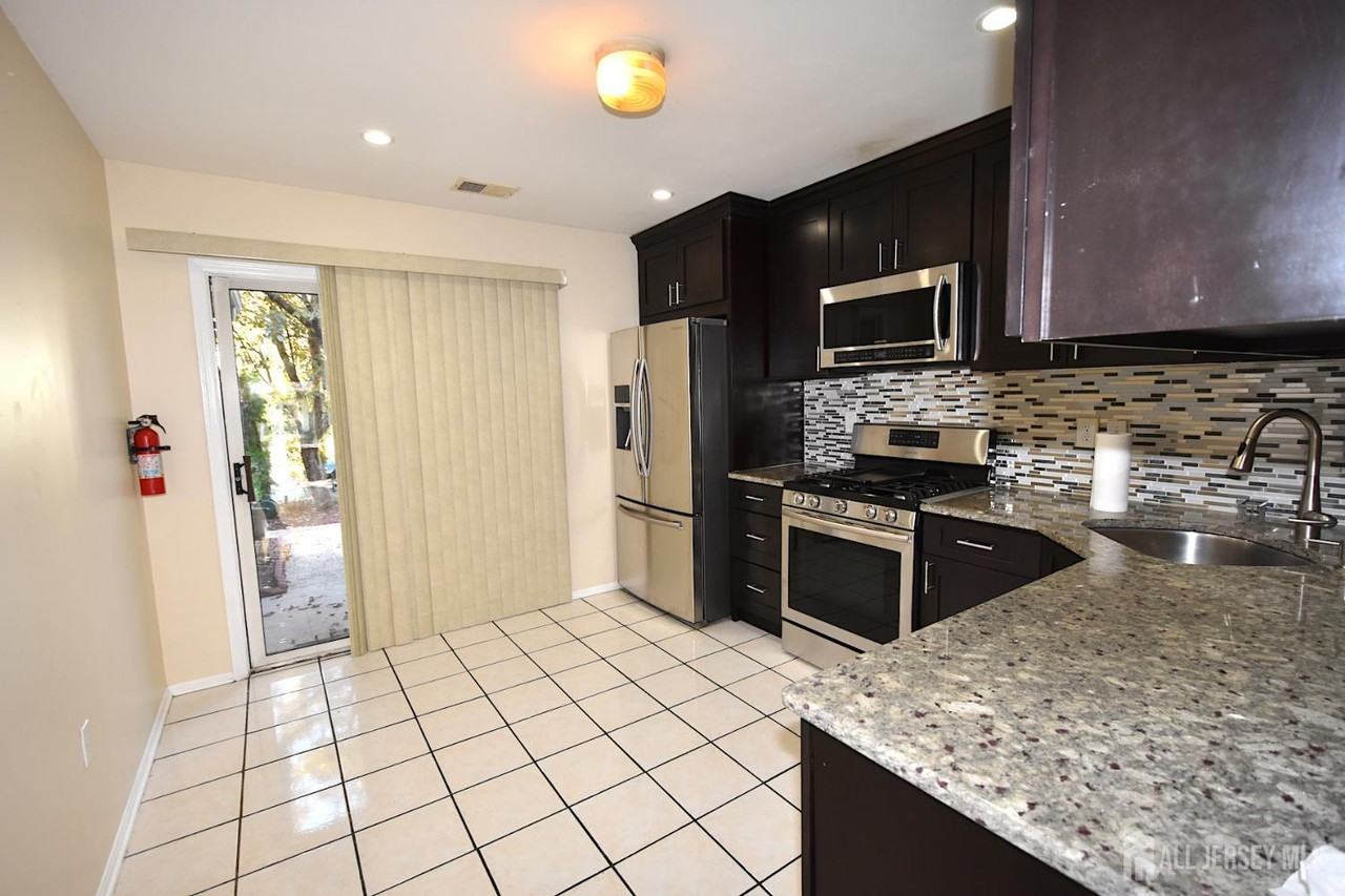 56 Sassafras Court - Photo 4 of 26