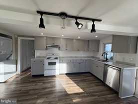 2084A Farmington Ave - Photo 1 of 1