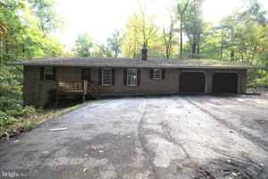 featured image of 659 Lancaster Pike