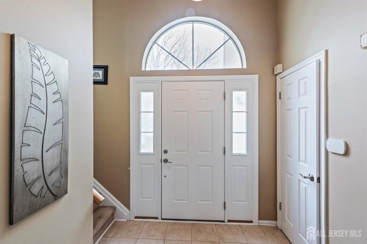 168 Colony Ln - Photo 2 of 20