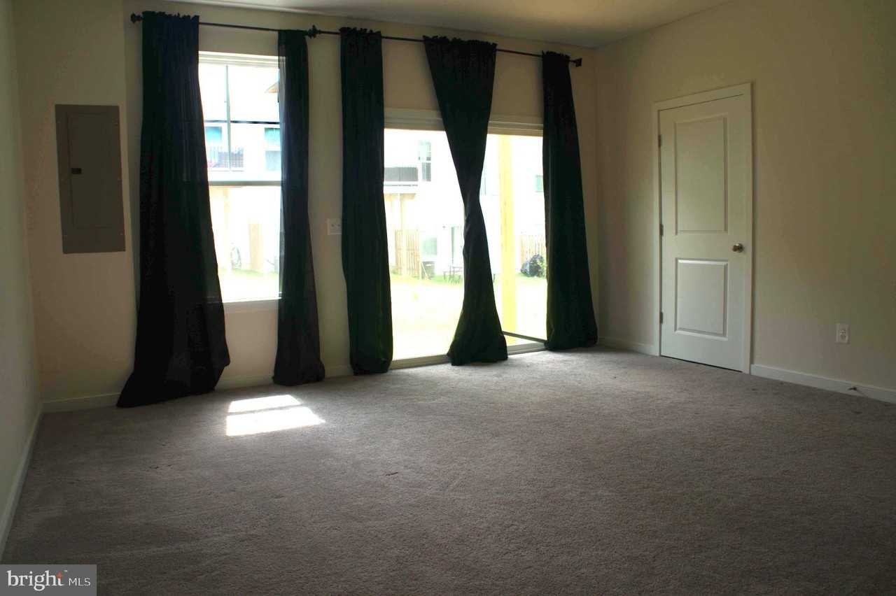 106 Huff Dr - Photo 3 of 16