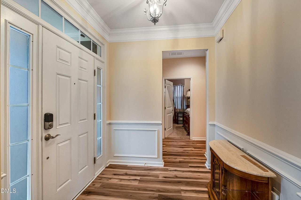 4612 Thorn Leaf Court - Photo 3 of 8