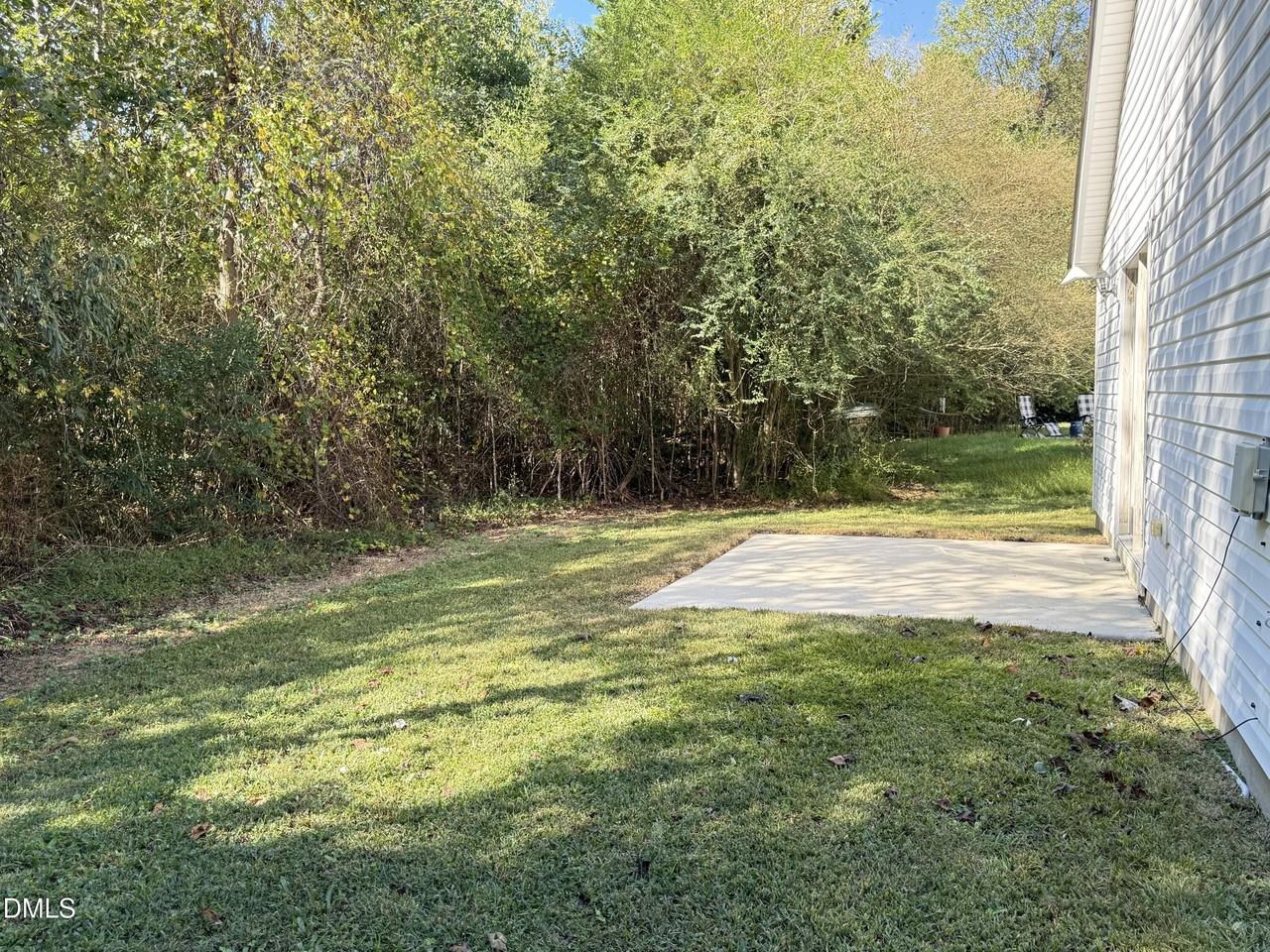 4832 Silverdene St - Photo 3 of 15