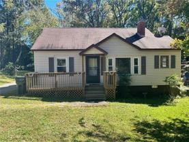 122 Cedar St - Photo 1 of 1
