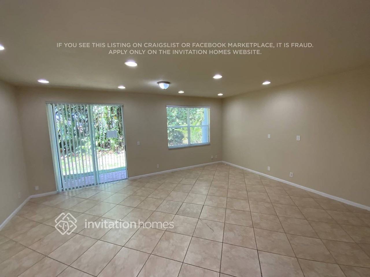 16105 Poppyseed Cir #1806 - Photo 7 of 20
