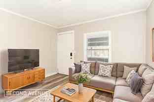 2011 W 15th St - Photo 1 of 1