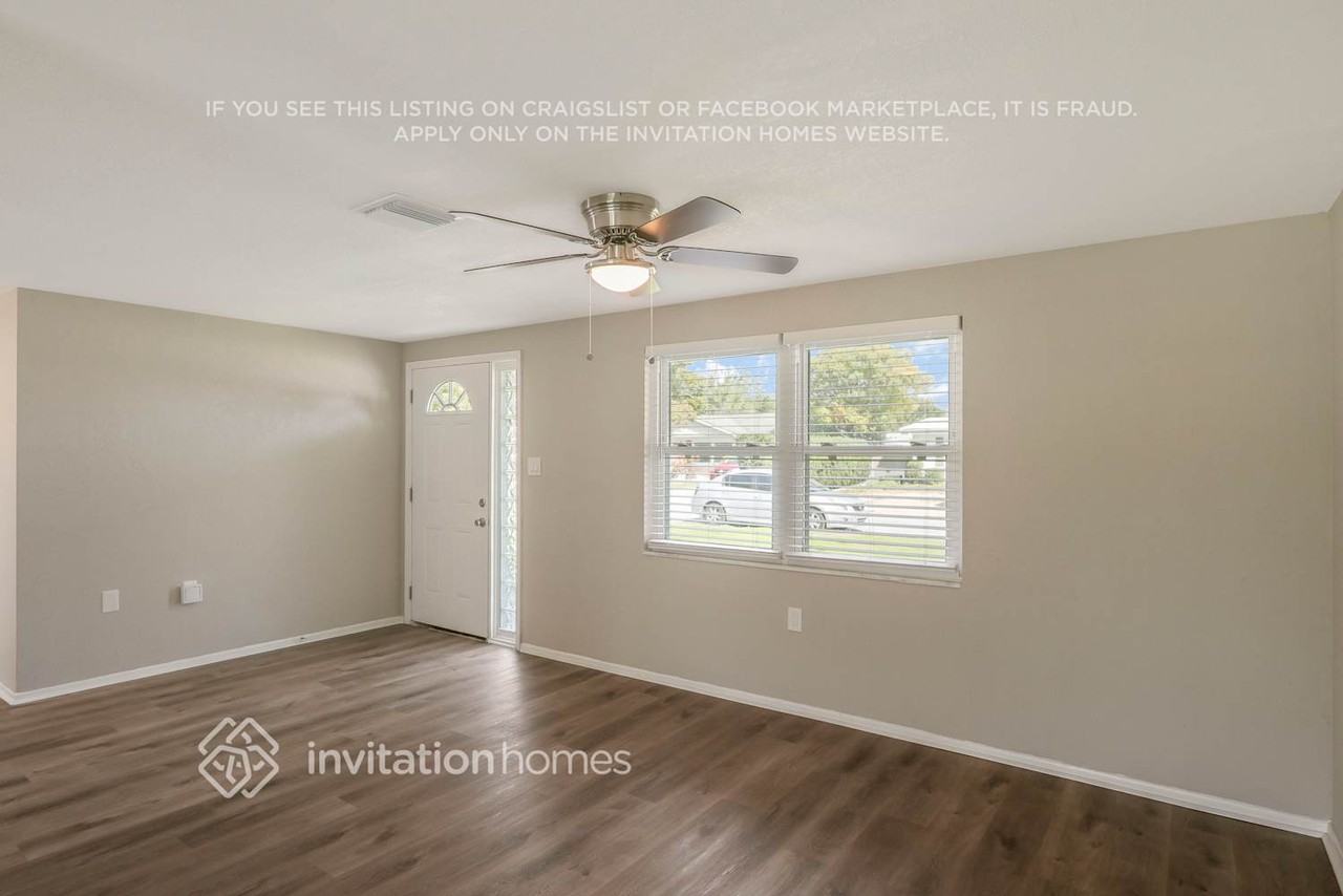 10801 Corinth Street - Photo 3 of 23