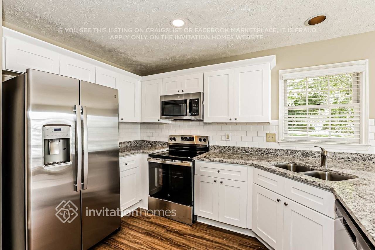 6735 Crossview Dr - Photo 7 of 18