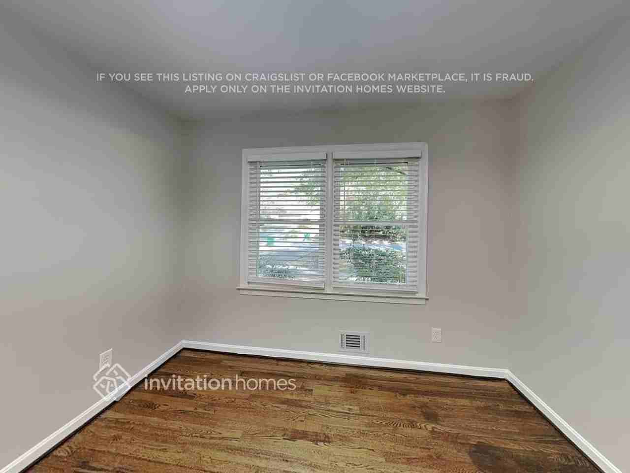 3439 Alcan Way - Photo 6 of 19