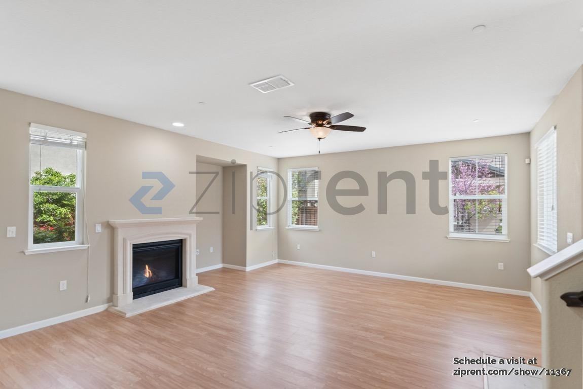 237 Moraga Street - Photo 3 of 25