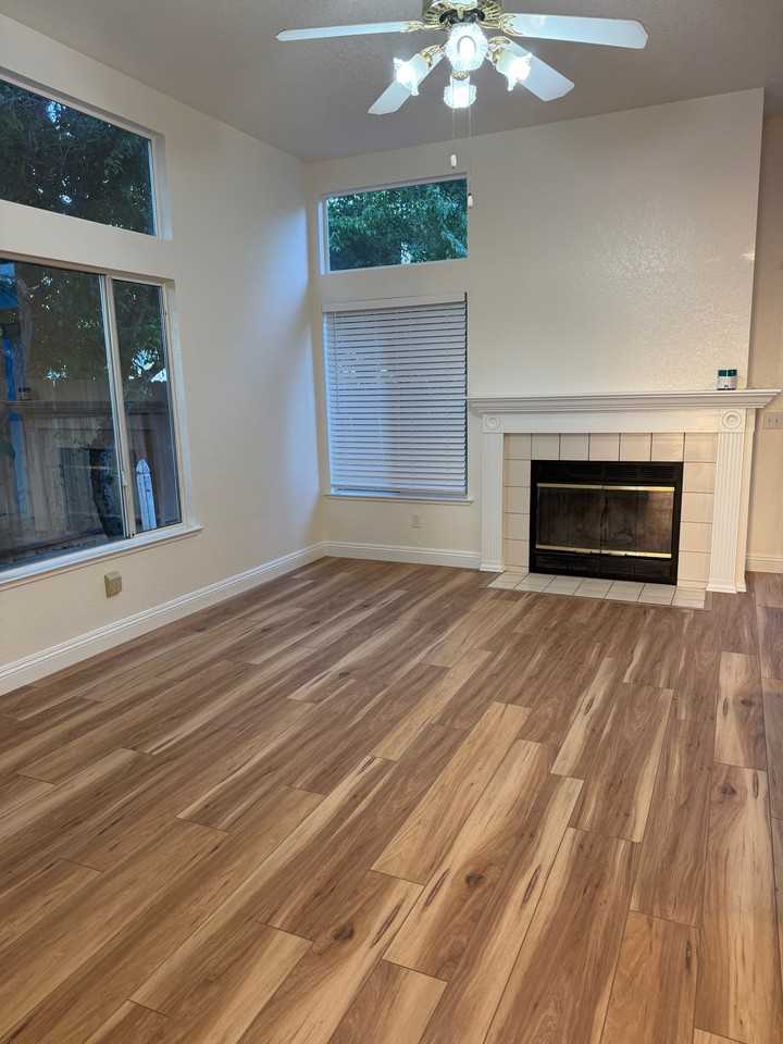 6701 Storia Way - Photo 3 of 14