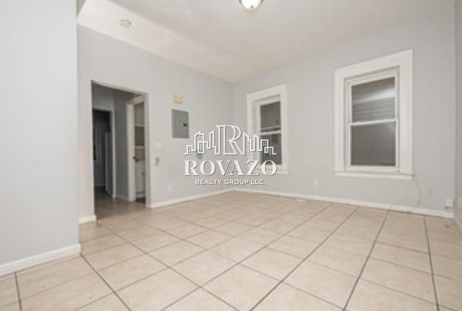 133 Pennsylvania Avenue #3 - Photo 4 of 6