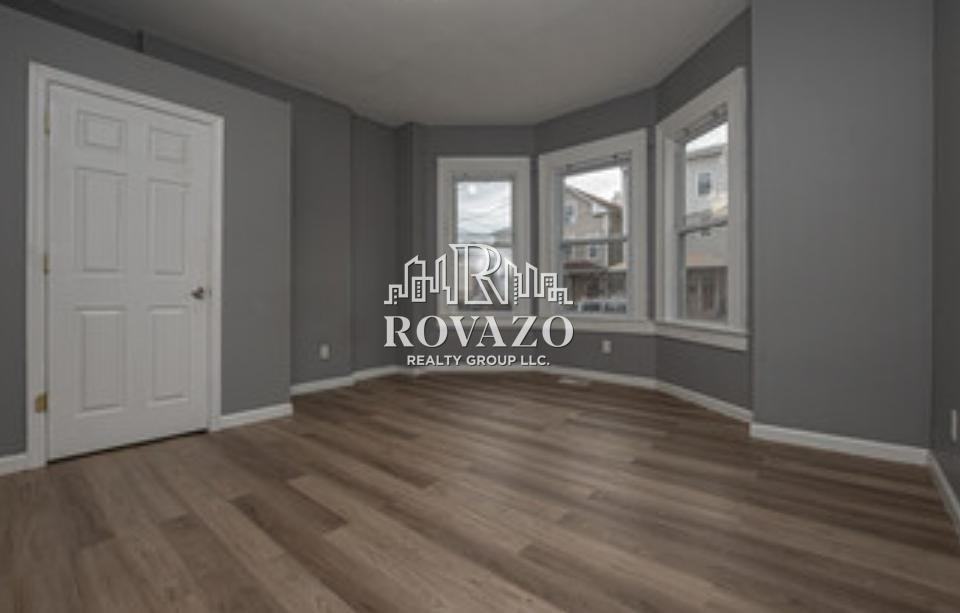 133 Pennsylvania Avenue #3 - Photo 5 of 6