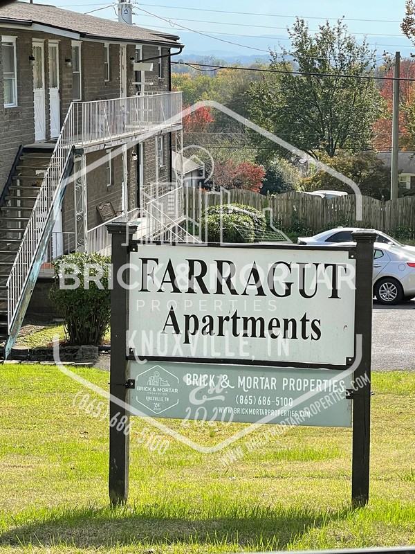 500 Farragut Avenue Northeast #5 - Photo 2 of 15